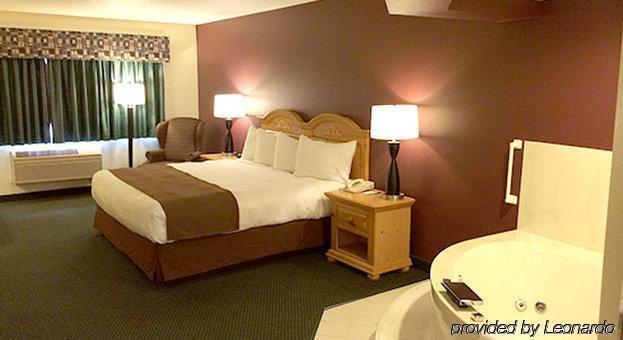 Americinn By Wyndham Нортфийлд Екстериор снимка